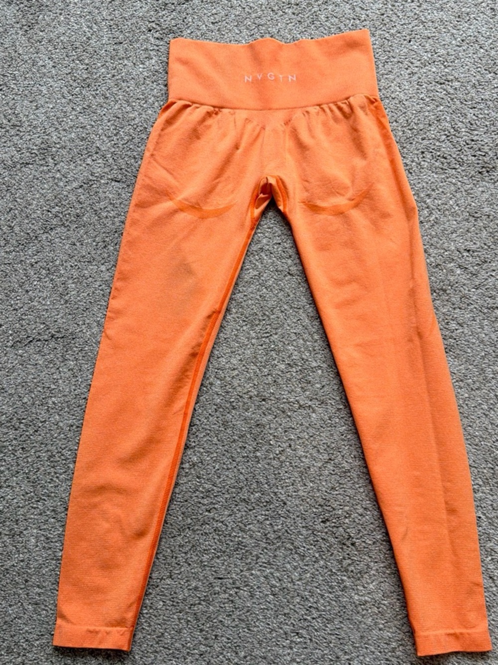 NVGTN sunset orange contour seamless